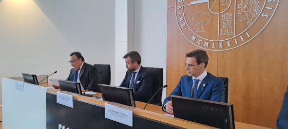 ntervención Del Decano José Luis Coca