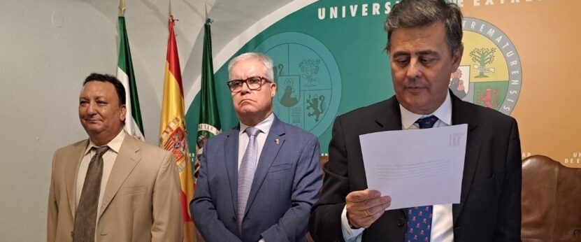 José Manuel Hernández Mogollón Toma Posesión Del Cargo En El Rectorado De Cáceres El Jueves 2 De Octubre