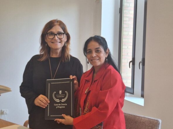 Mercedes Rico Firma Un Convenio De Colaboración Con La Universidad De Guantánamo