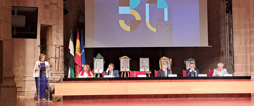 Momento Del Acto Inaugural Del 50 Aniversario De La Escuela Politécnica