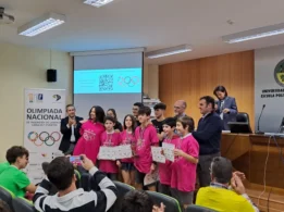 Equipo La Olimpiada De Caminos, Canales Y Puertos De La Escuela Politécnica 3