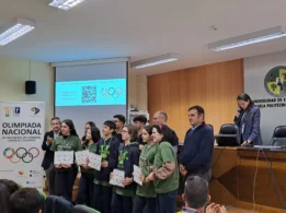 Equipo La Olimpiada De Caminos, Canales Y Puertos De La Escuela Politécnica 8