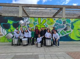 Foto De Grupo En El Evento Revelación De La Cara B De La UEx