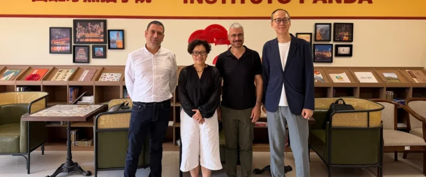 Representantes De La UEx En China