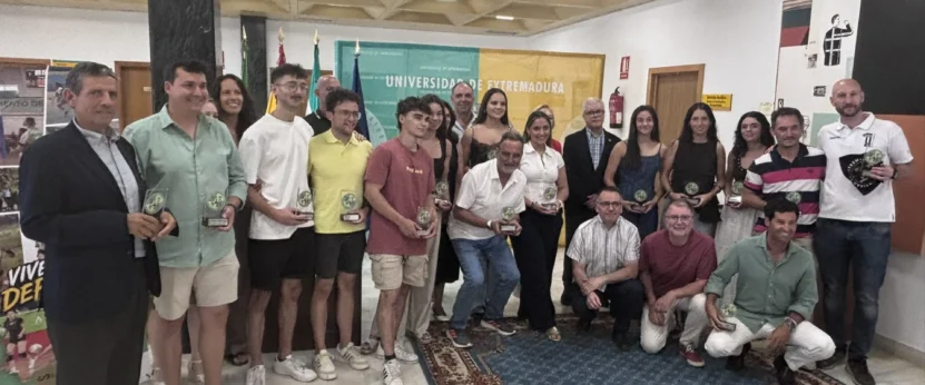 Foto de grupo en la recepción de medallistas