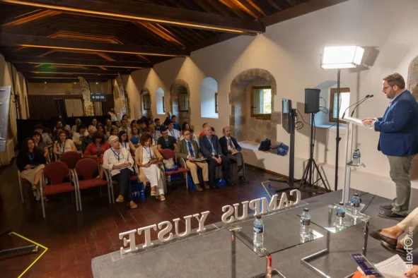 Asistentes al curso de Campus Yuste “Matrimonio, imperio y diplomacia. La política dinástica de los Habsburgo (Siglos XV–XVII)”