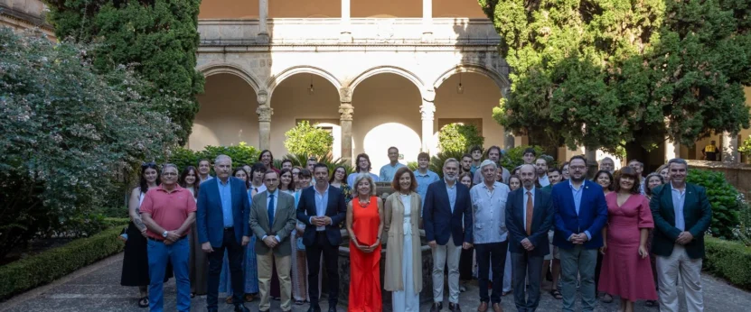 Foto de familia del curso de Campus Yuste “Matrimonio, imperio y diplomacia. La política dinástica de los Habsburgo (Siglos XV–XVII)”