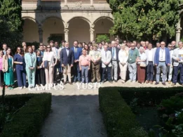 Foto de familia del curso de Campus Yuste ‘La autonomía estratégica de la Unión Europea ante el (des)orden mundial’