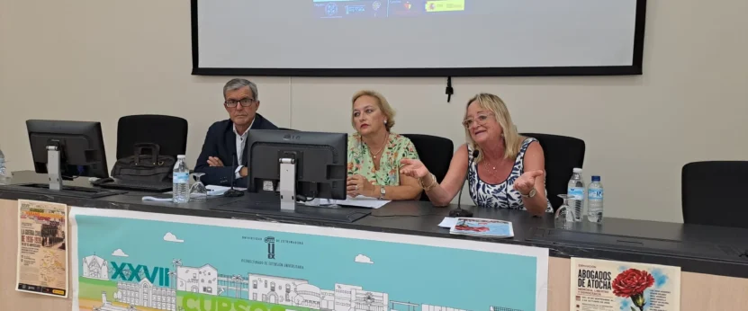 Mesa Inaugural del curso de verano sobre la Guerra Civil